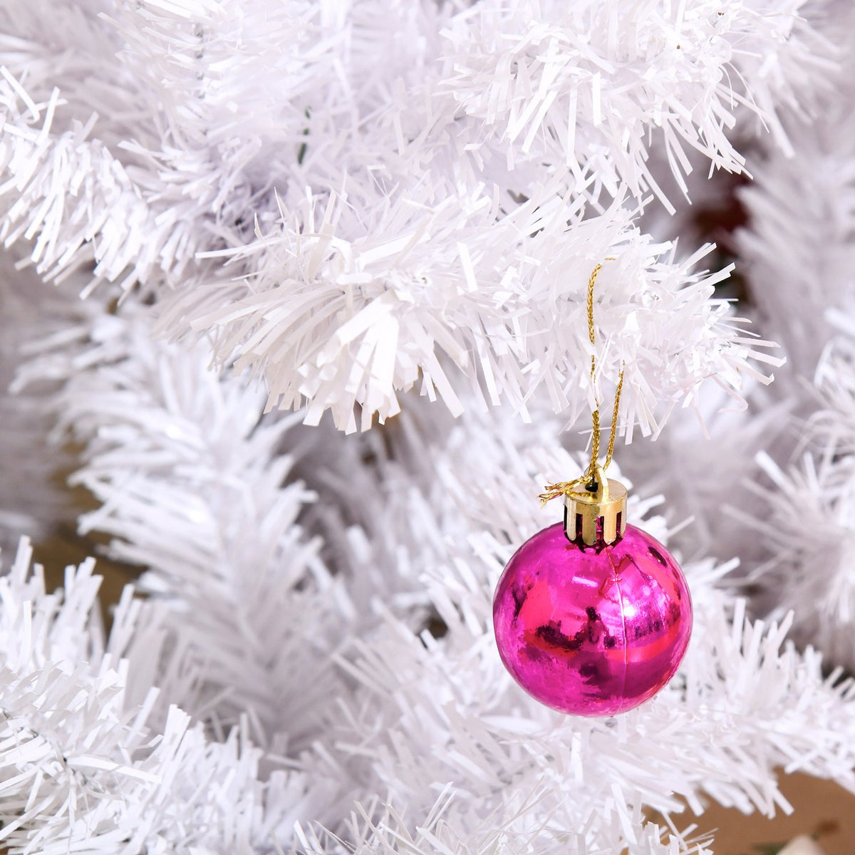 150 cm Witte kunstkerstboom met decoraties