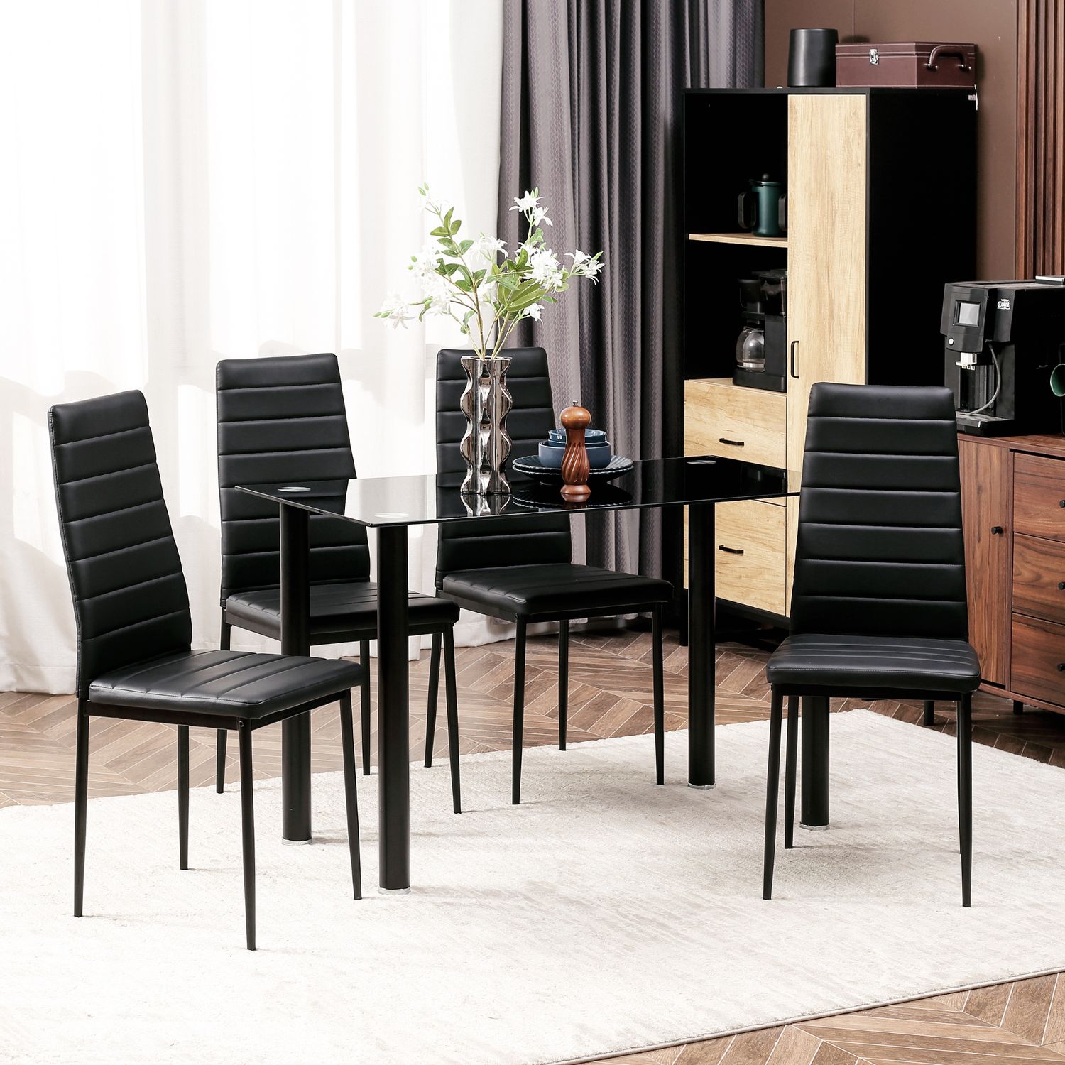 Gehard glazen 5-delige eetset, tafel en zwarte stoelen
