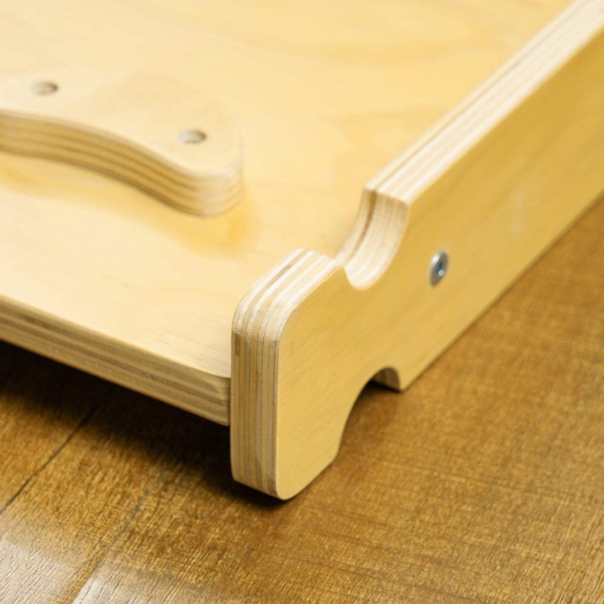 Houten binnenspeeltoestel met glijbaan, leeftijd 1,5–4