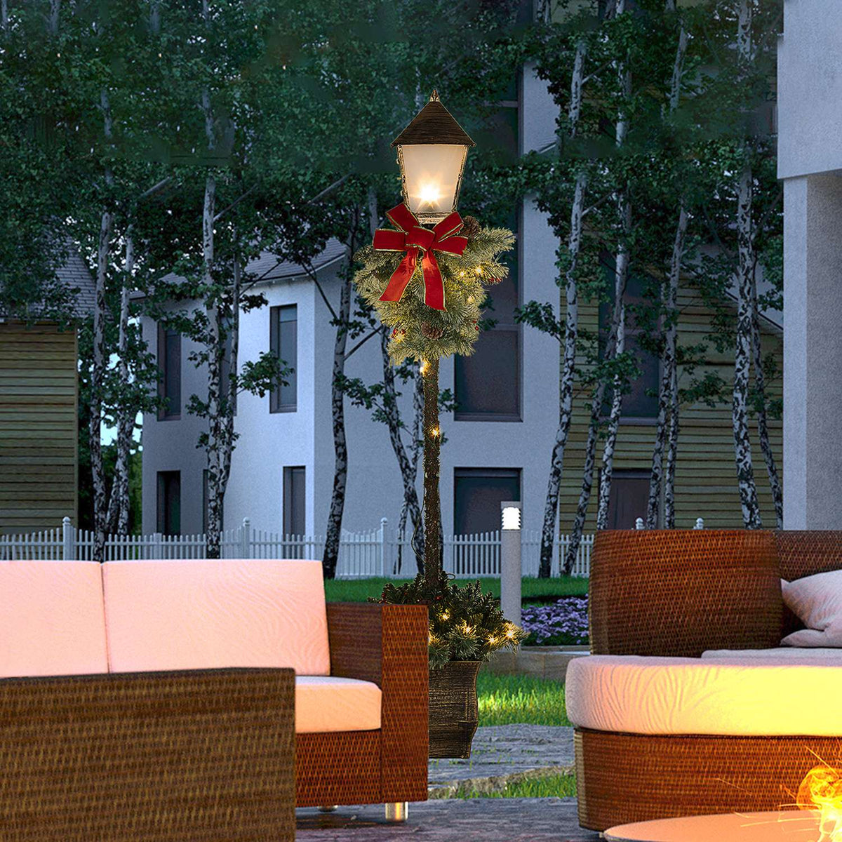 Metalen kerstlantaarn met LED Fairy Lights, dennenappels en strik