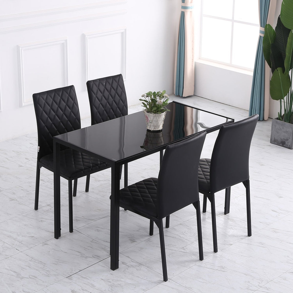 Zwarte kunstlederen eetkamerstoelen, set van 4, stalen poten, gewatteerd