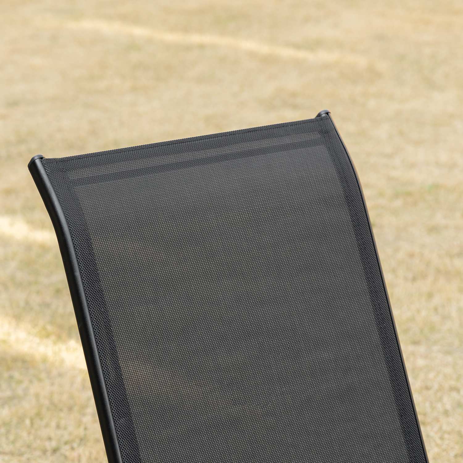 Tuinstoelen van zwart gaas - set van 2, met armleuningen