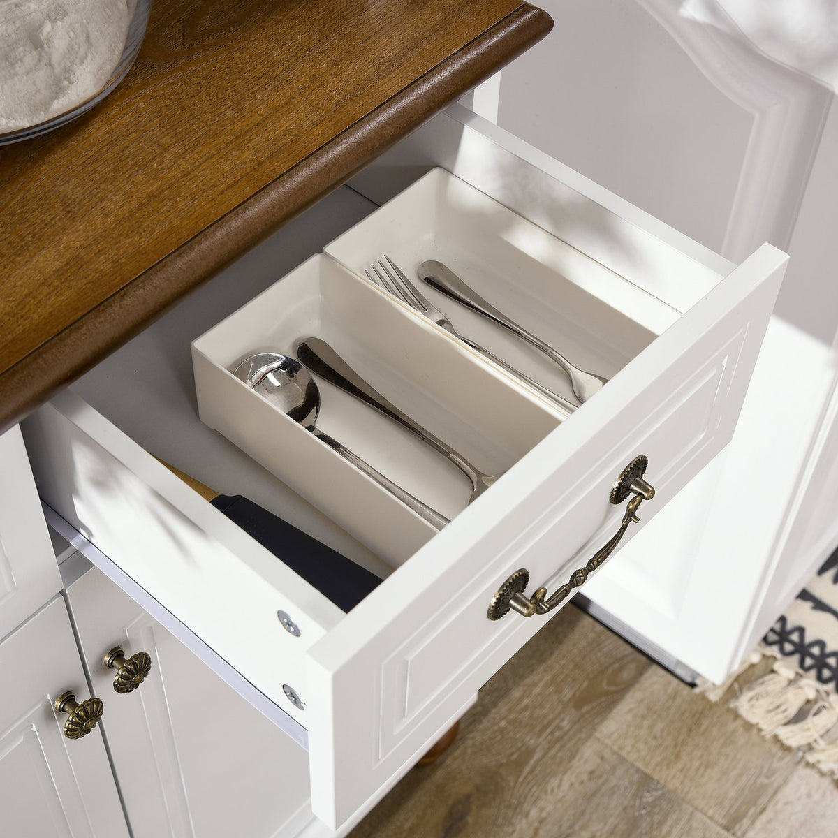 Witte hoge keukenkast – 2 laden, open vitrine, softclose