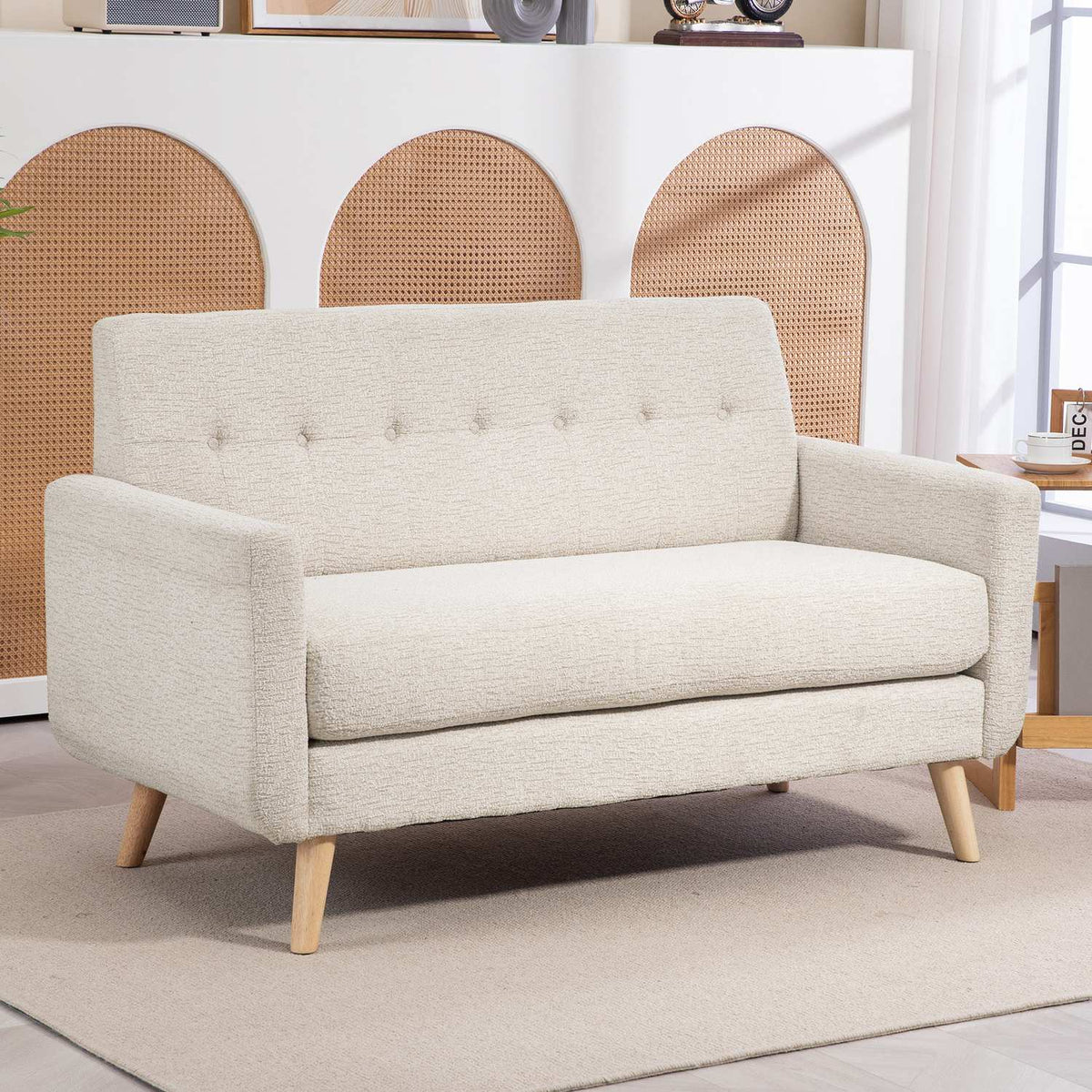 2-zits fluwelen bank, beige – comfortabele kussens en houten poten