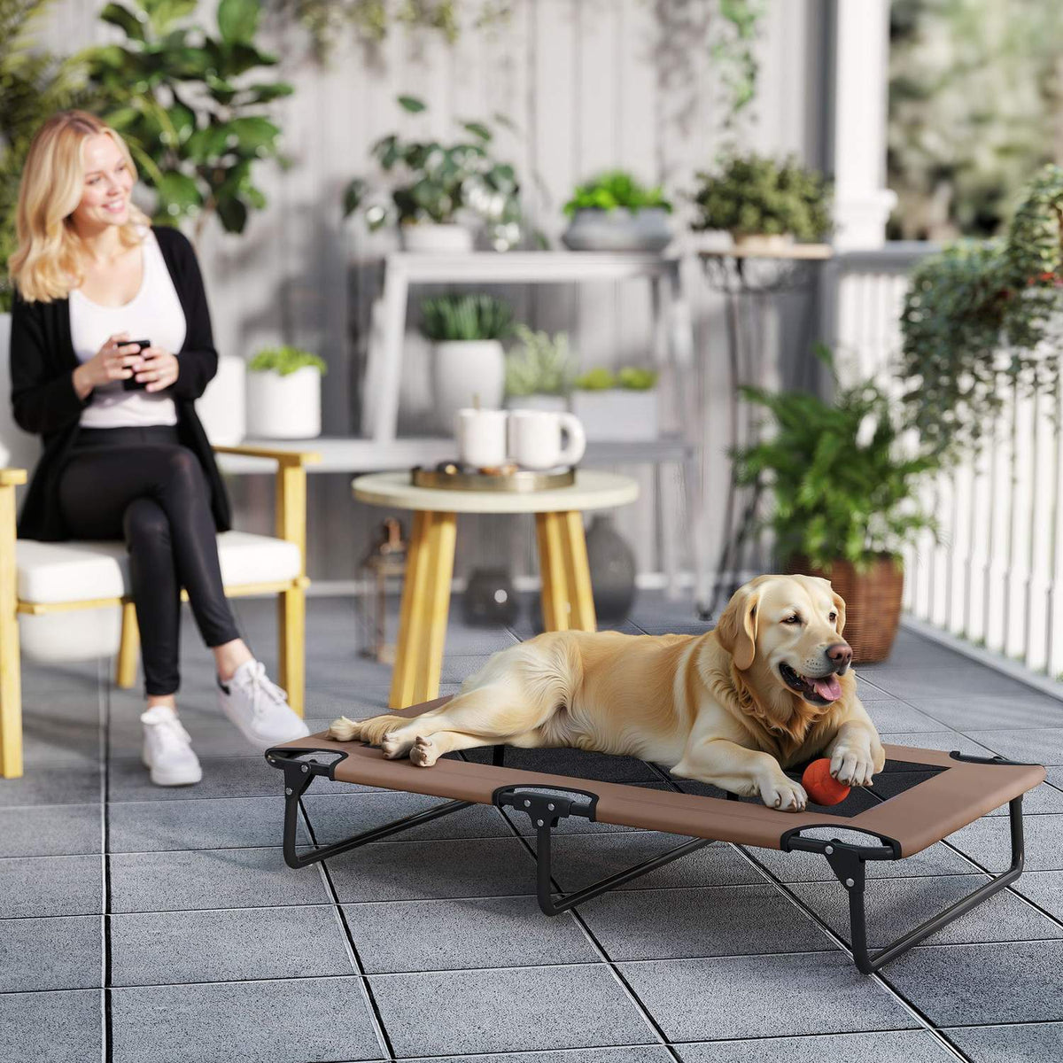 Draagbaar verhoogd hondenbed, verhoogd huisdierbed met ademend gaas, voor grote honden, koffie