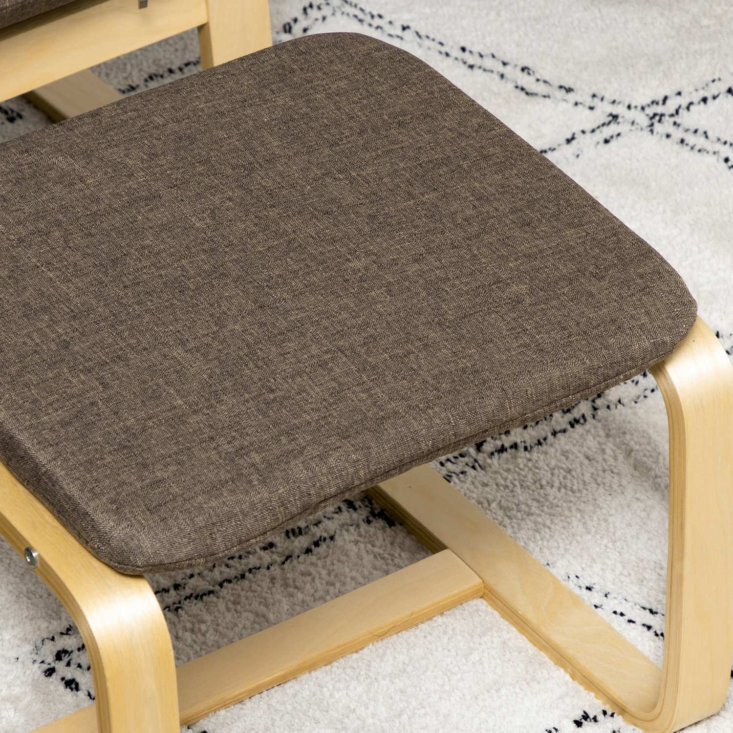 Bruine relaxstoel & voetenbank, linnen bekleding, 67x72x100 cm