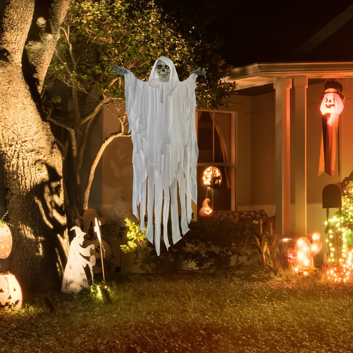 Glow-in-the-dark hangend skelet met geluid, 153 cm