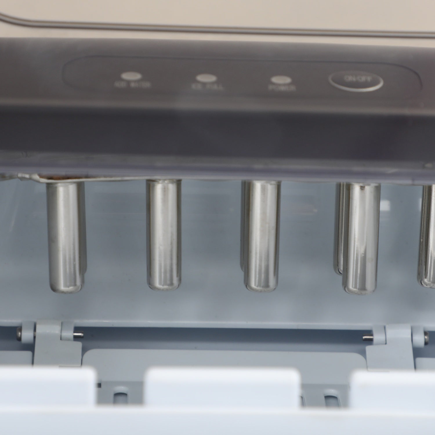 IJsblokjesmachine, 9 blokjes in 6-12 min, 12 kg/dag, zwart