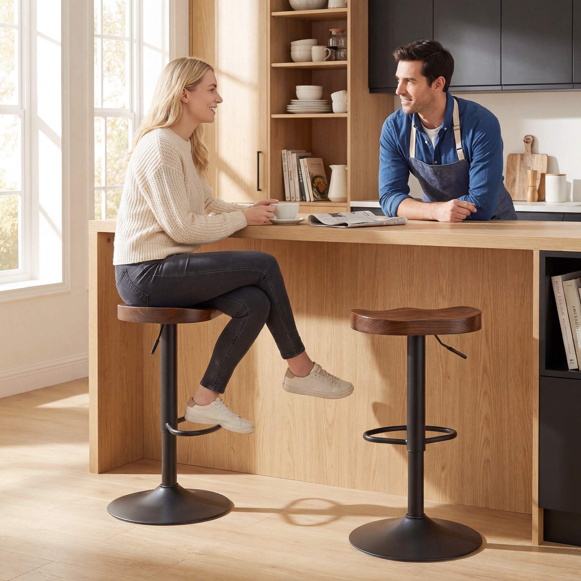 Justerbara sadelbarstolar, almträ, set om 2