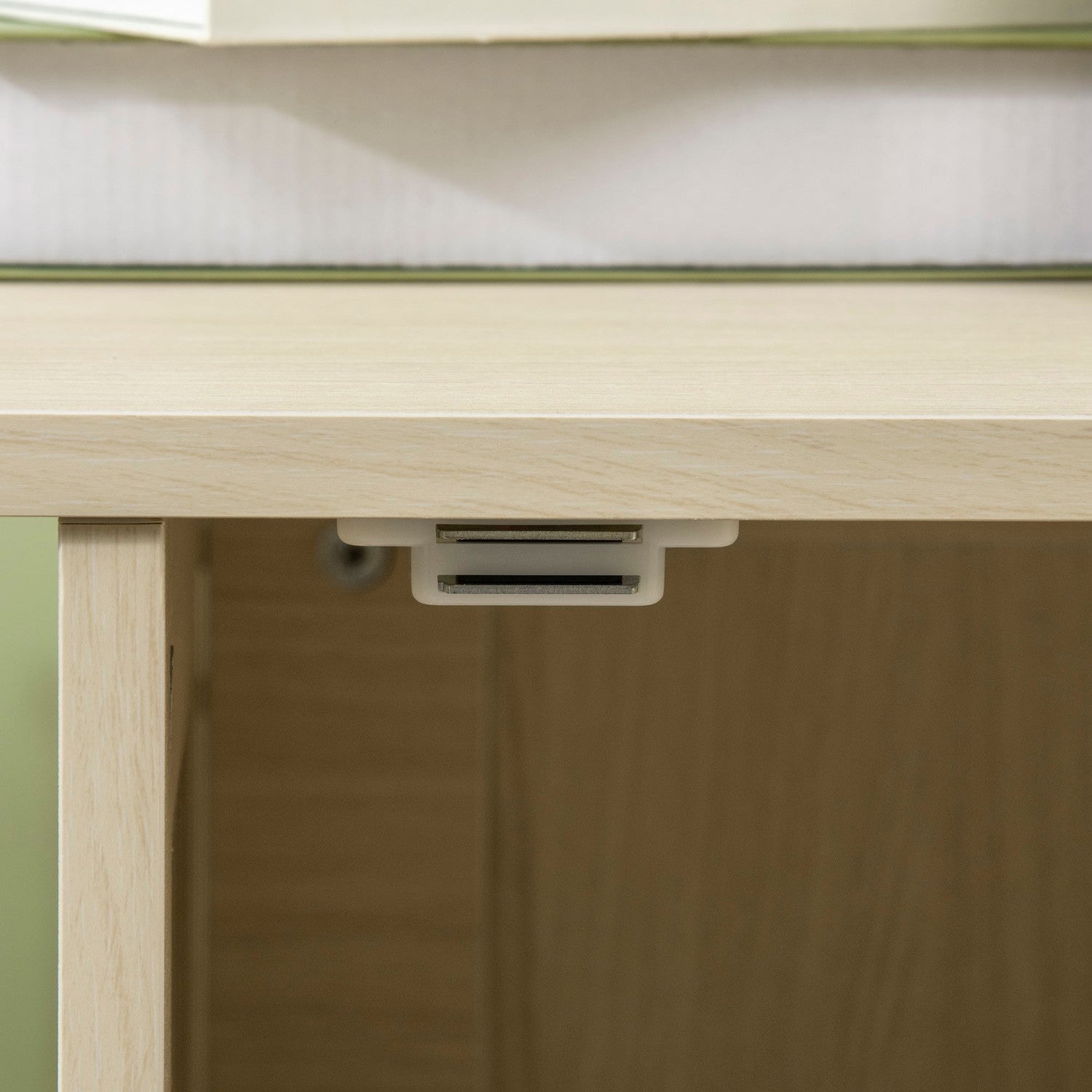 Kattenkast, kattenbak, eiken, magnetische deur, speelbal, 86x48x52 cm