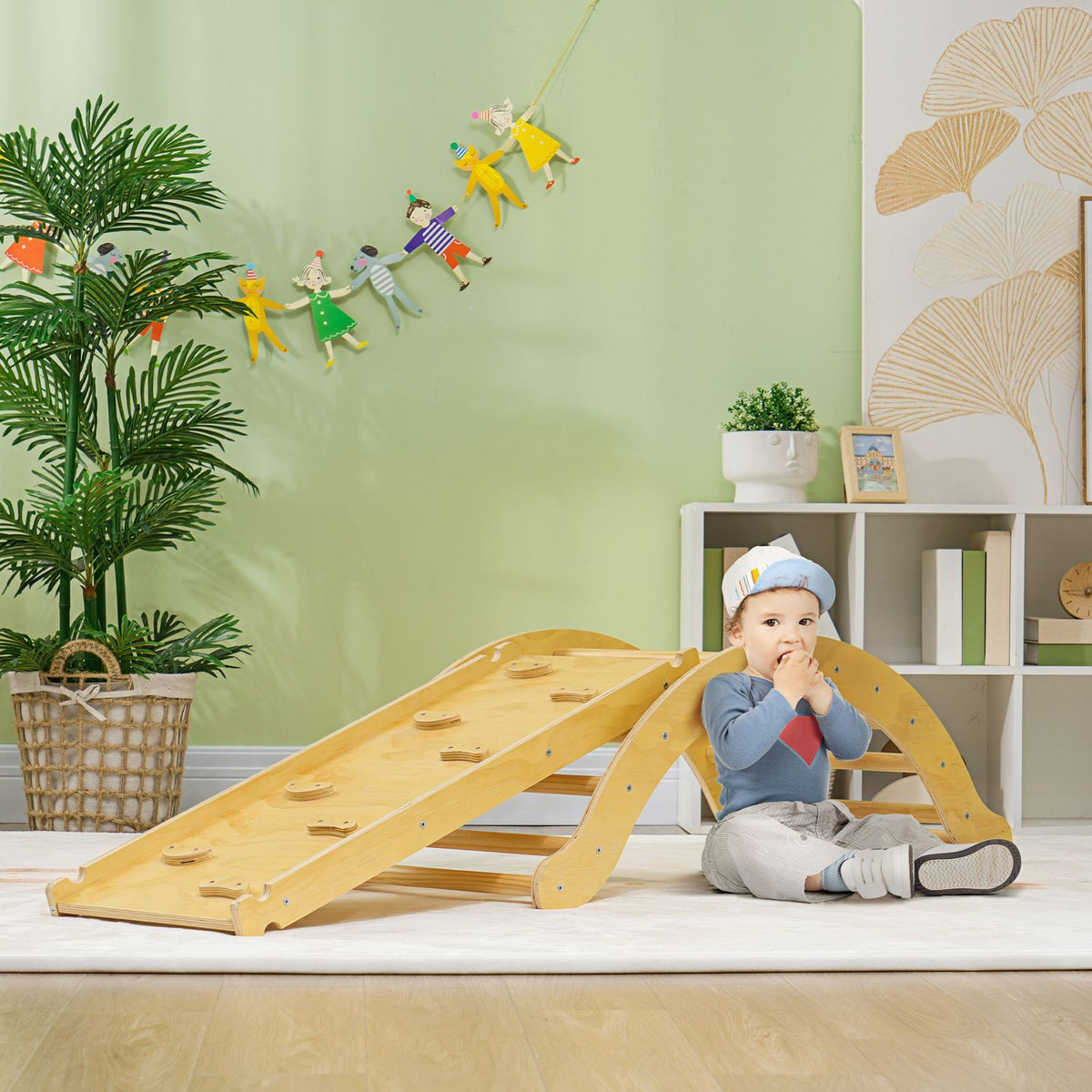 Houten binnenspeeltoestel met glijbaan, leeftijd 1,5–4