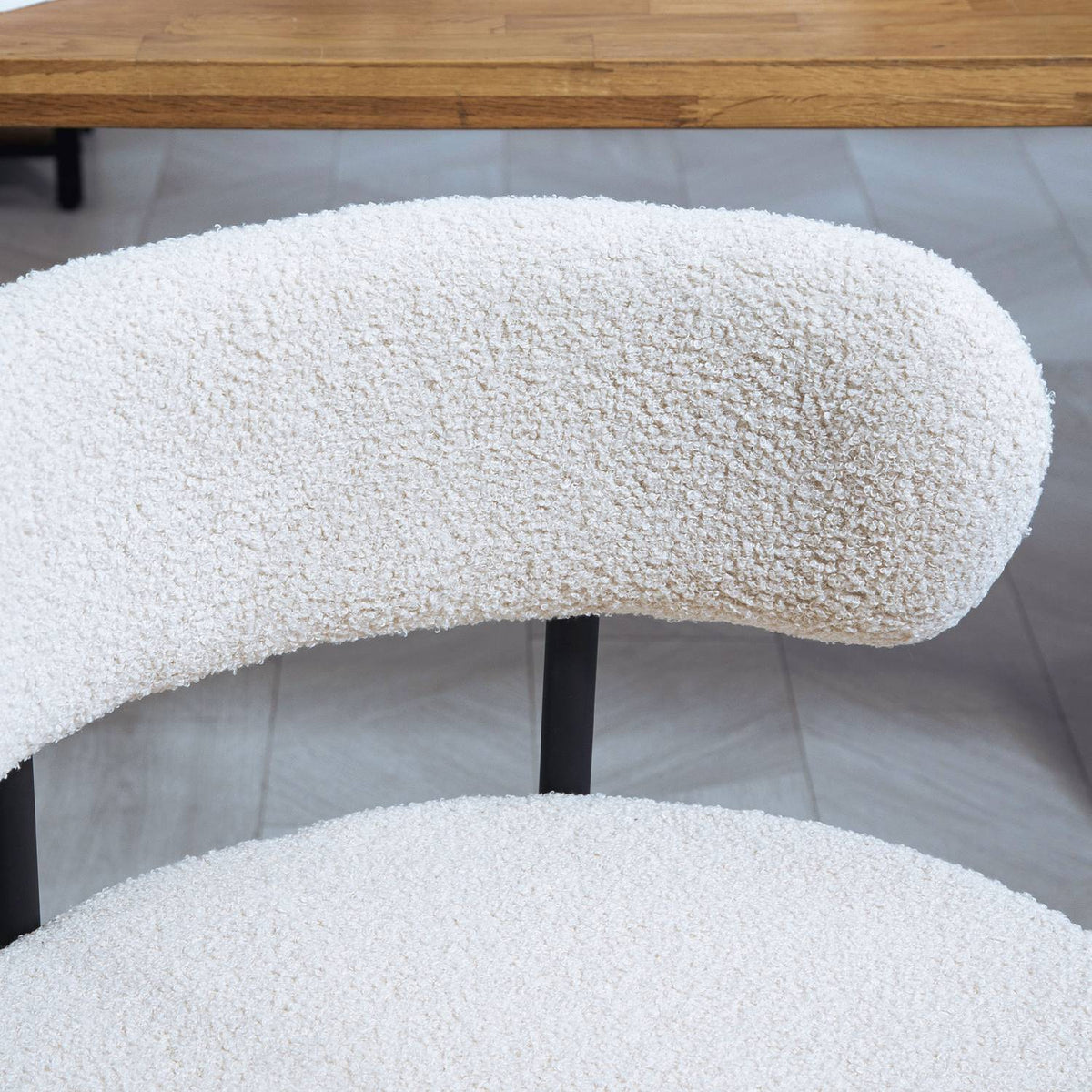 Set van 2 eetkamerstoelen, bekleed met fleece, stoelen met gestoffeerde zittingen, metalen poten, crème wit