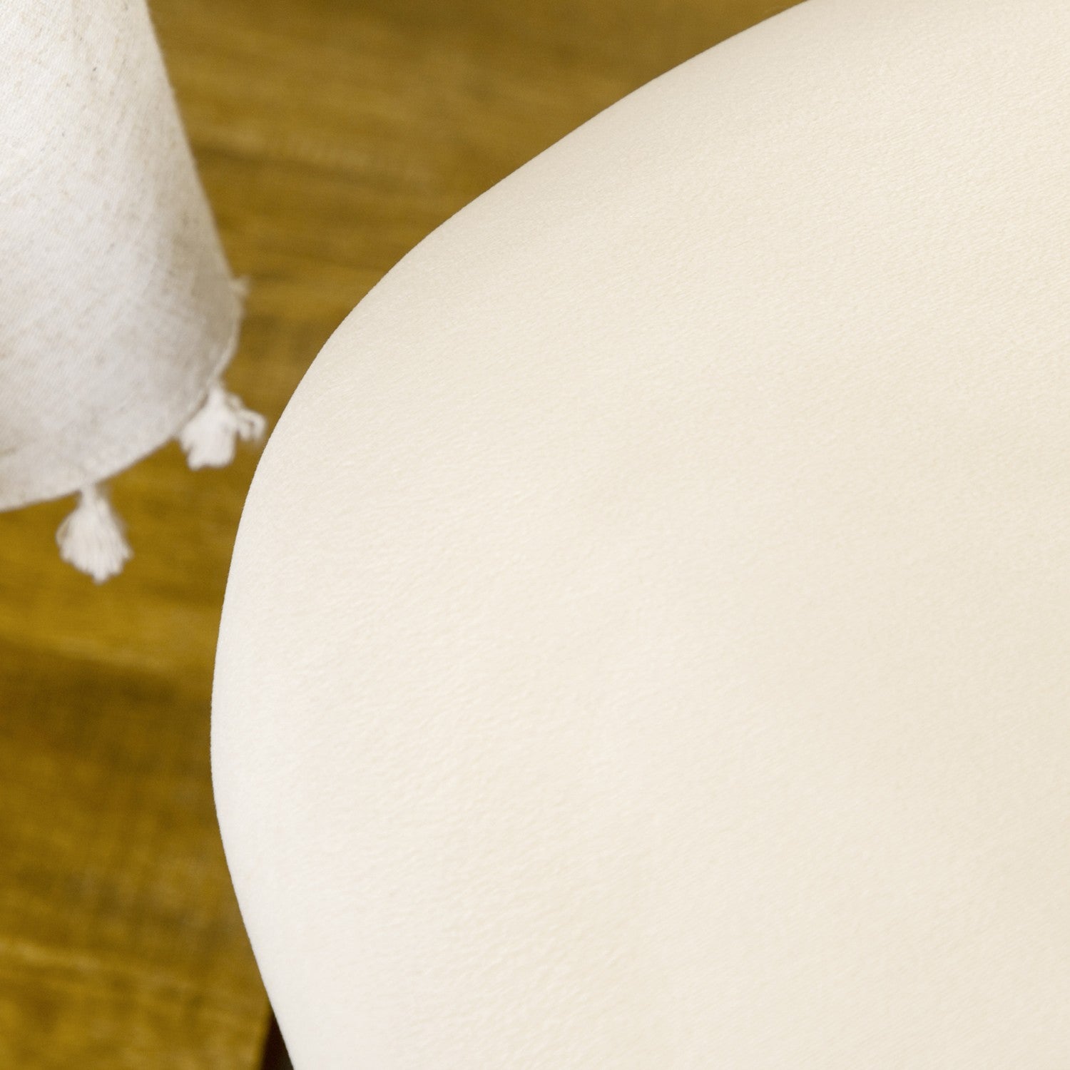 Set van 2 gestoffeerde eetkamerstoelen, Fluweellook, Crème