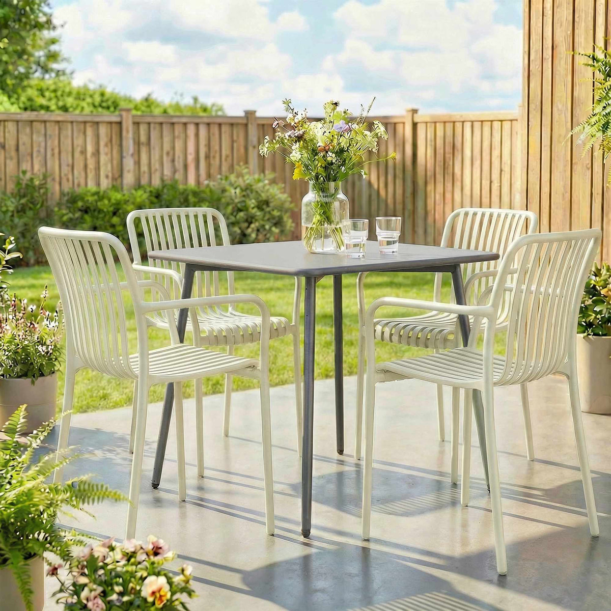 Stapelbare tuinstoelen, set van 4, crème-wit, ergonomisch ontwerp