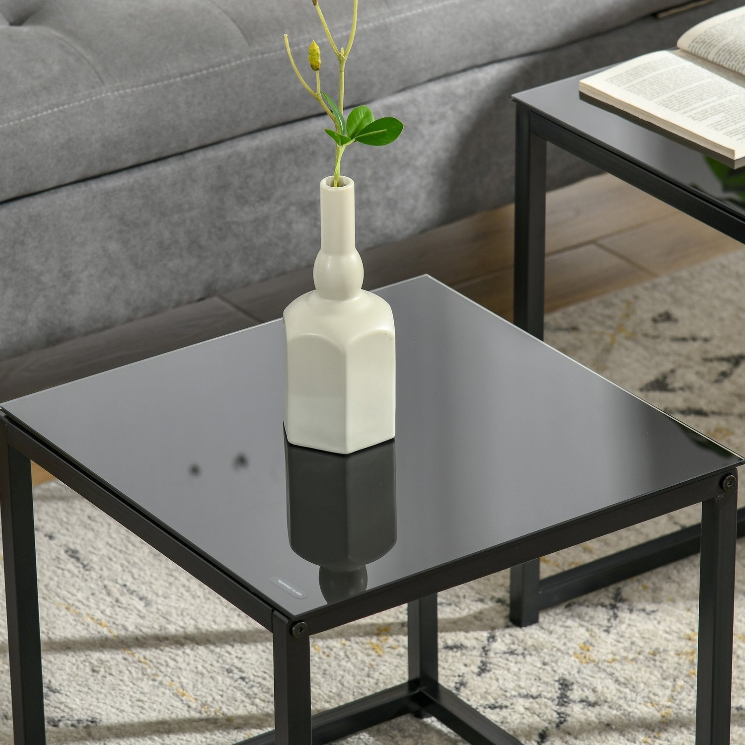 Ensemble de tables basses gigognes noir – plateau en verre, cadre en acier