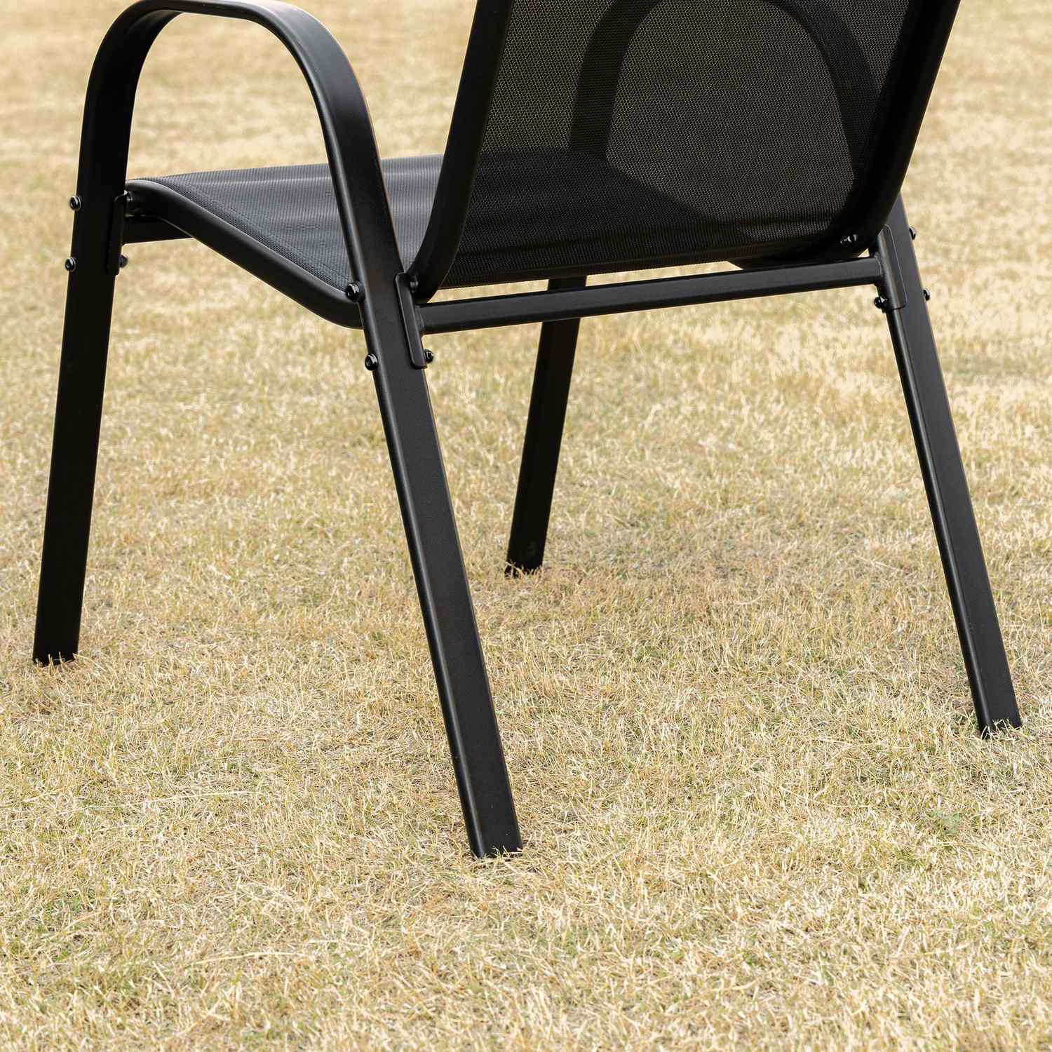Tuinstoelen van zwart gaas - set van 2, met armleuningen