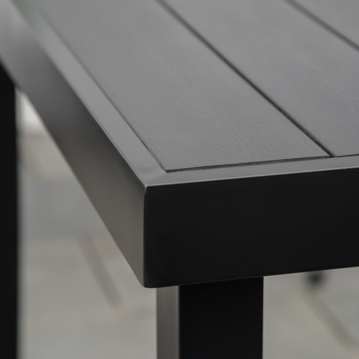 Buiten eettafel voor 6 personen, onderhoudsvriendelijk aluminium, zwart