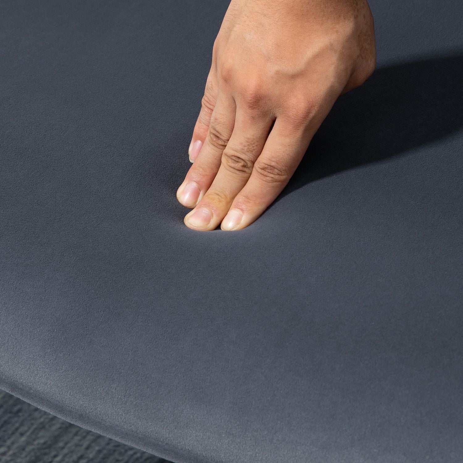 Velvet Relax Chair met armleuning en voetenbankje